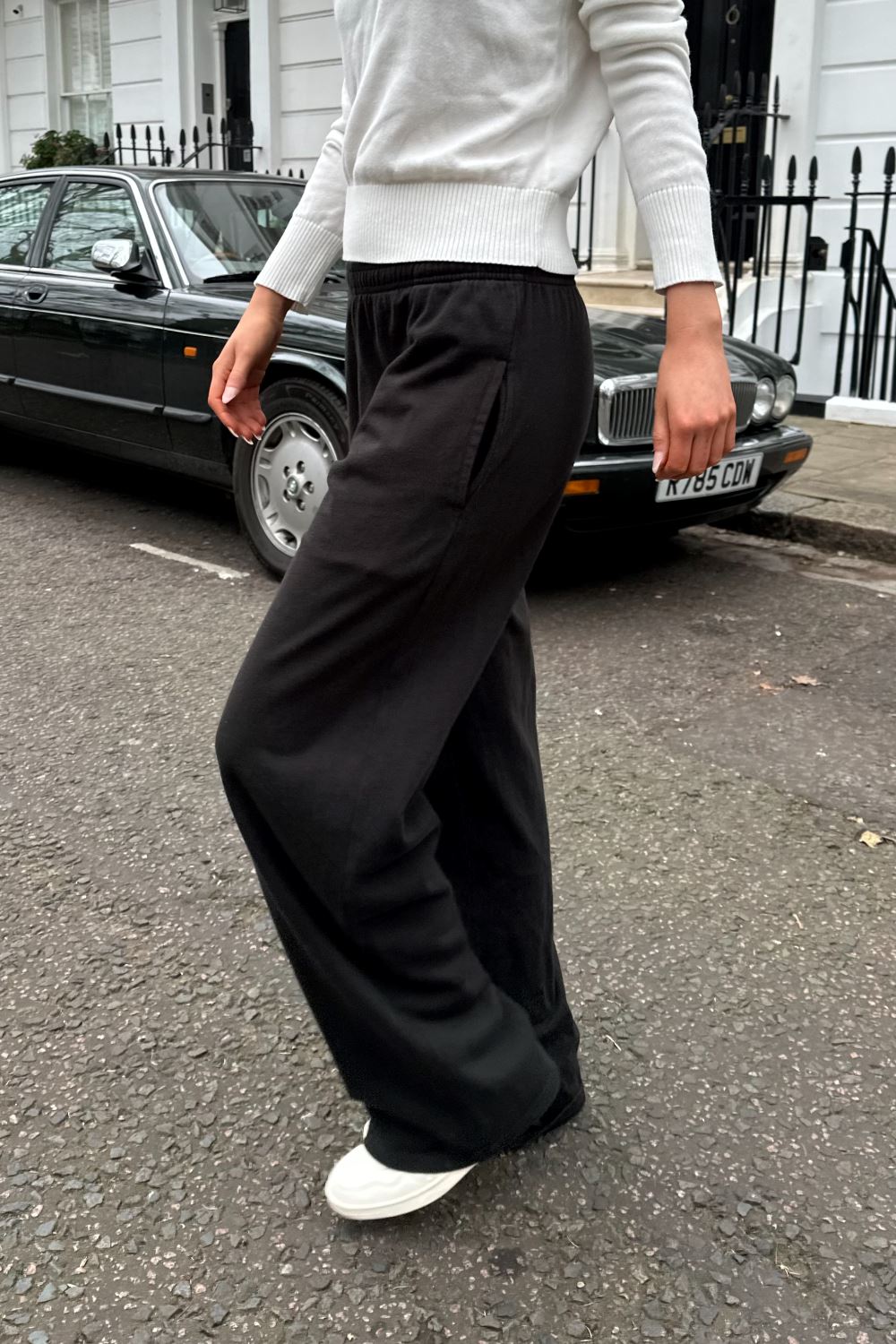 Dorothy Saari-Anastasia Sweatpants