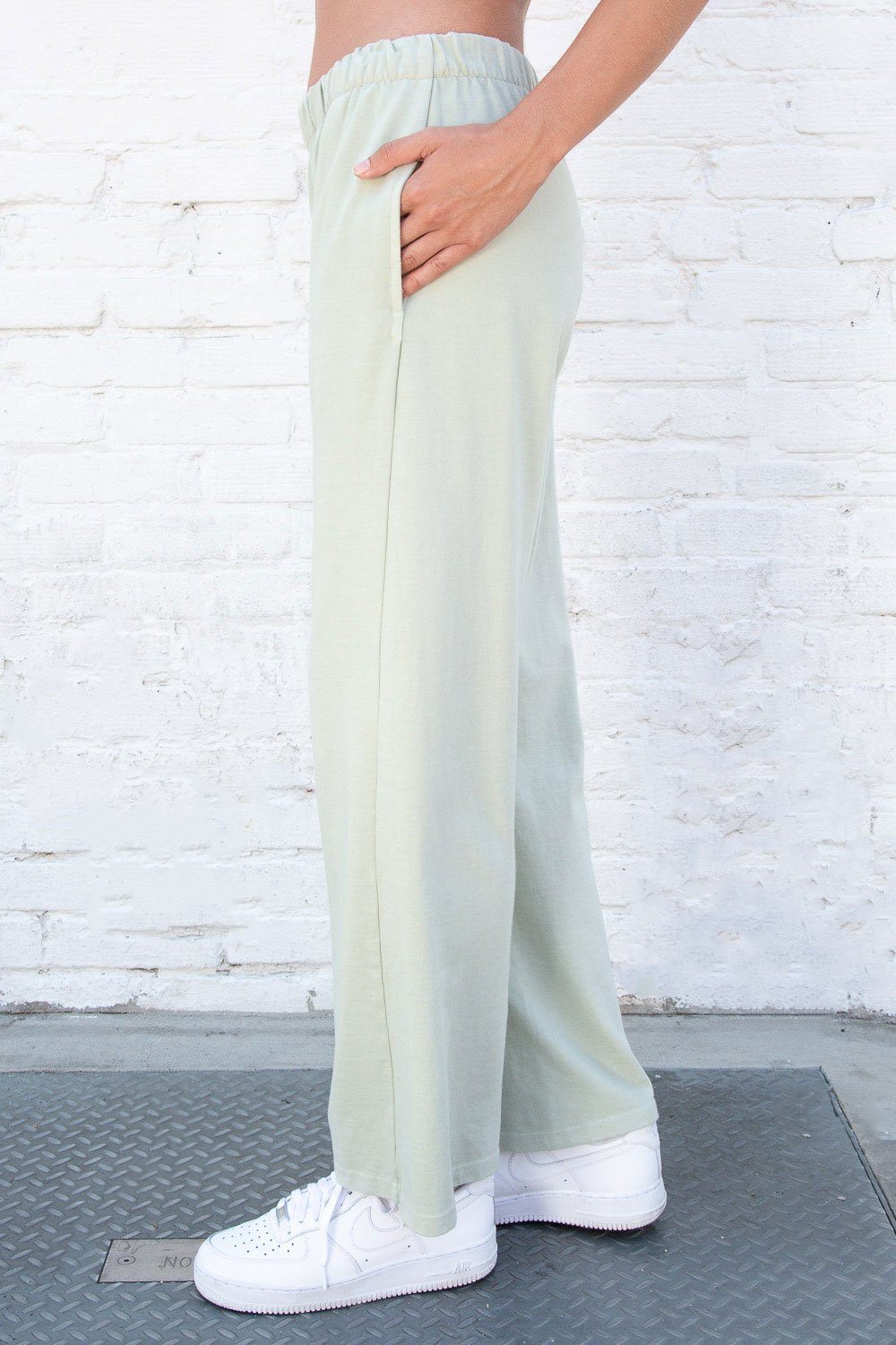 Dorothy Saari-Anastasia Sweatpants