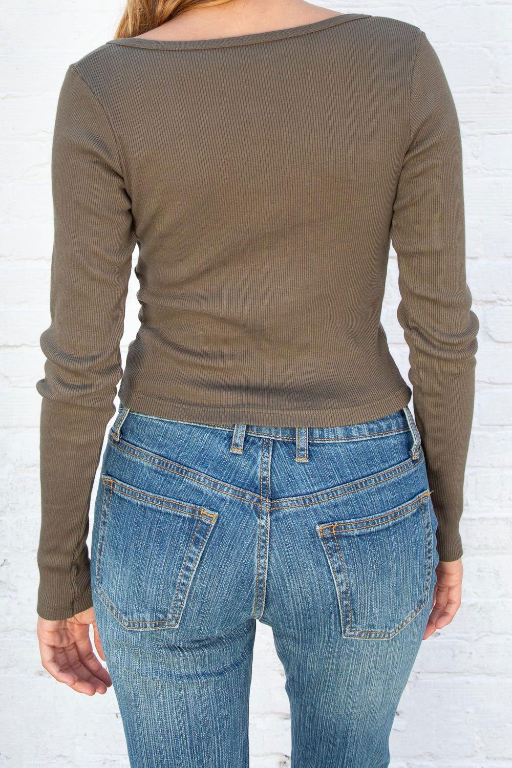 Dorothy Saari-Zelly Top